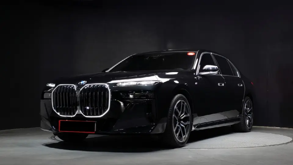 BMW 7 Series 2022, арт. KR-3037464 — фото 1