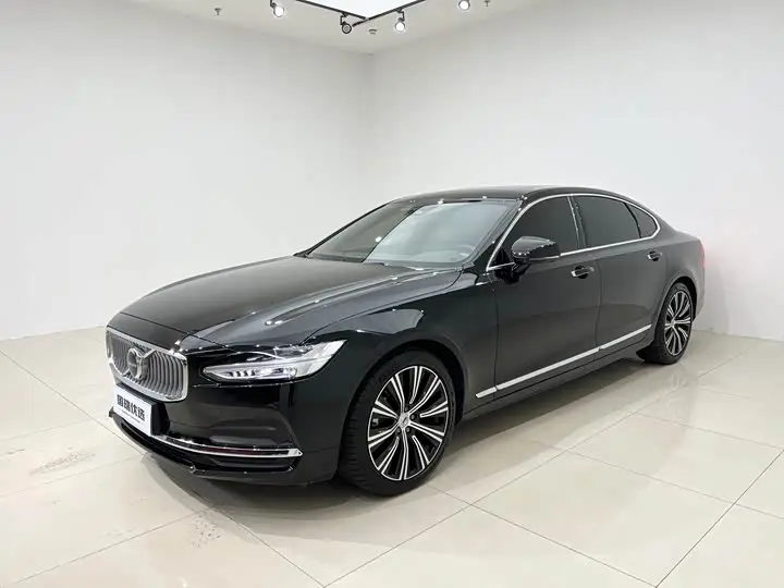 Volvo S90 2023, арт. CN-3040315 — фото 1