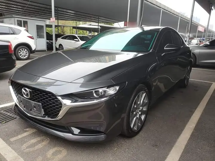 Mazda 3 (Axela) 2023, арт. CN-3040393 — фото 1
