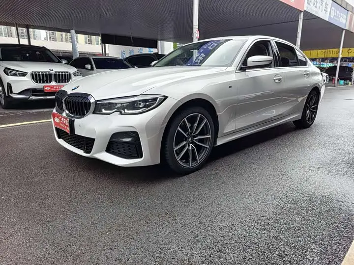 BMW 3 Series 2022, арт. CN-3040964 — фото 1