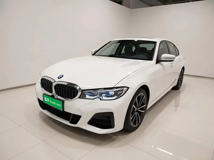 BMW 3 Series 2022, арт. CN-3041580 — фото 1