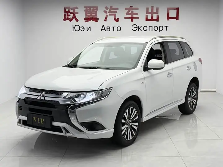 Mitsubishi Outlander 2021, арт. CN-3043085 — фото 1