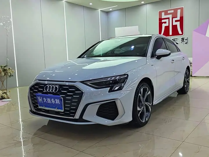 Audi A3 2023, арт. CN-3046292 — фото 1