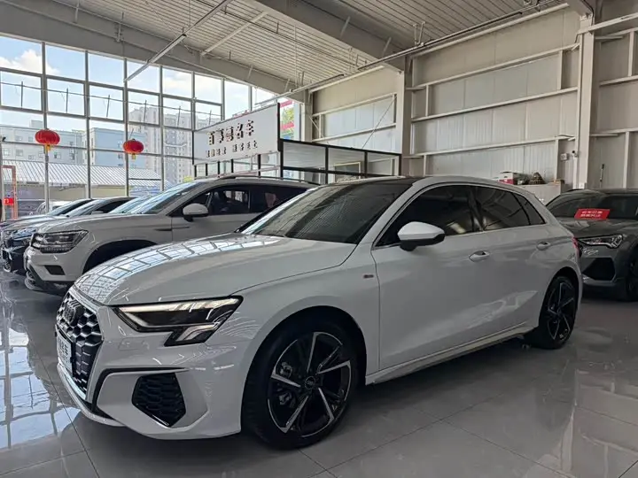 Audi A3 2023, арт. CN-3047058 — фото 1