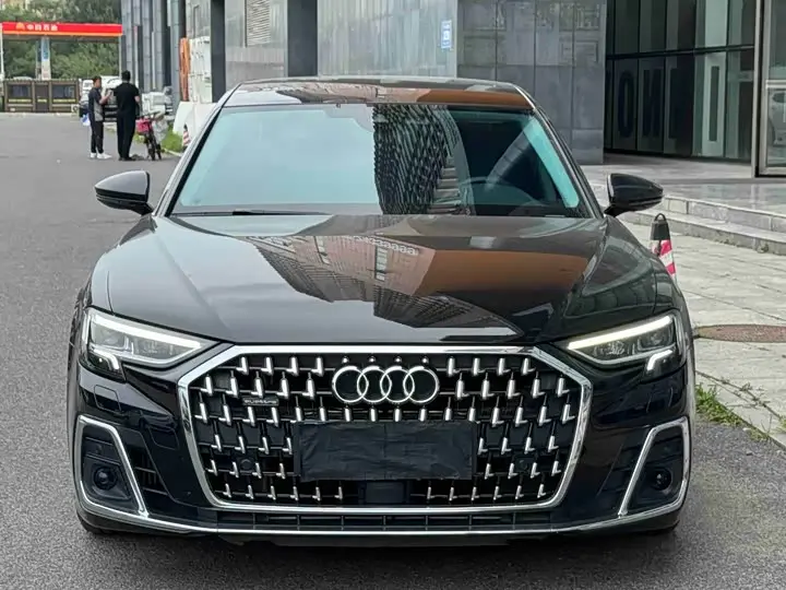 Audi A8 2023, арт. CN-3048890 — фото 1