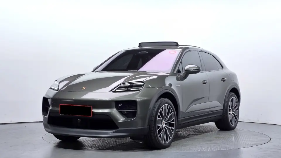 Porsche Macan 2024, арт. KR-3049025 — фото 1