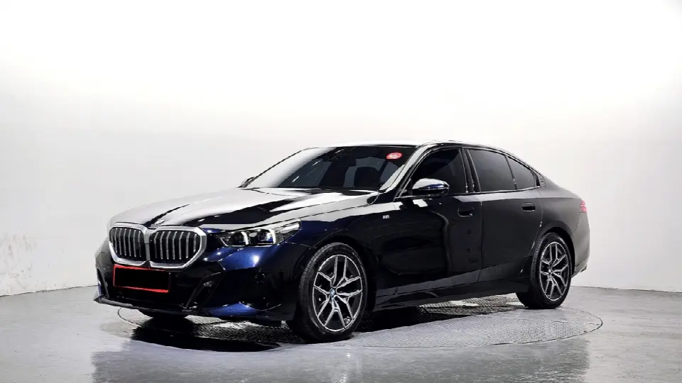 BMW 5 Series 2023, арт. KR-3049079 — фото 1