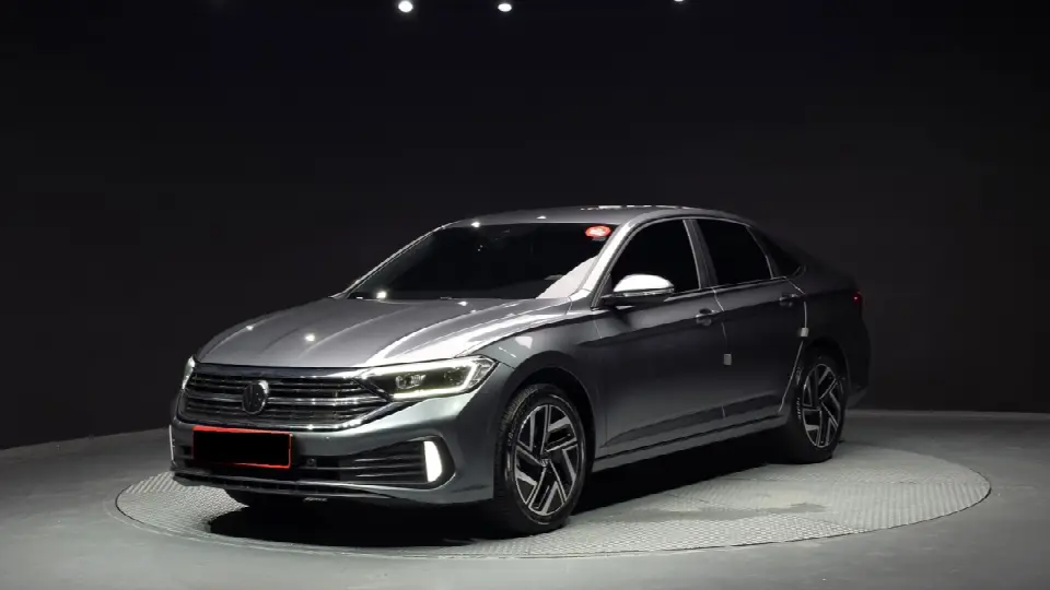 Volkswagen Jetta 2019, арт. KR-3049097 — фото 1