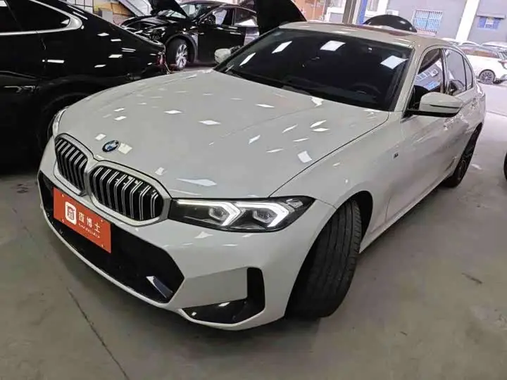 BMW 3 Series 2023, арт. CN-3050596 — фото 1