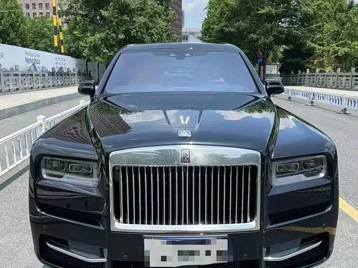 Rolls-Royce Cullinan 2018, арт. CN-3054167 — фото 1