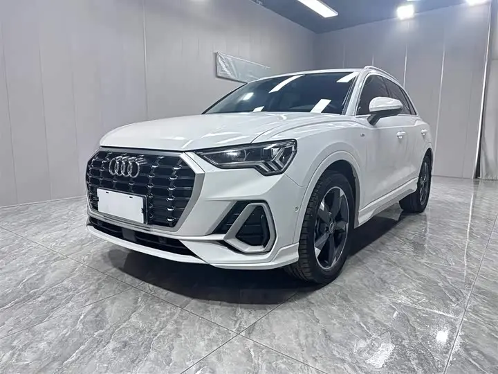 Audi Q3 2022, арт. CN-3054875 — фото 1