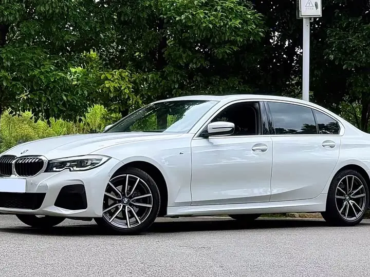 BMW 3 Series 2022, арт. CN-3058705 — фото 1