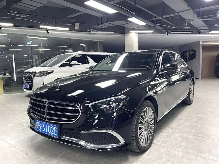Mercedes-Benz E-Class 2022, арт. CN-3059419 — фото 1