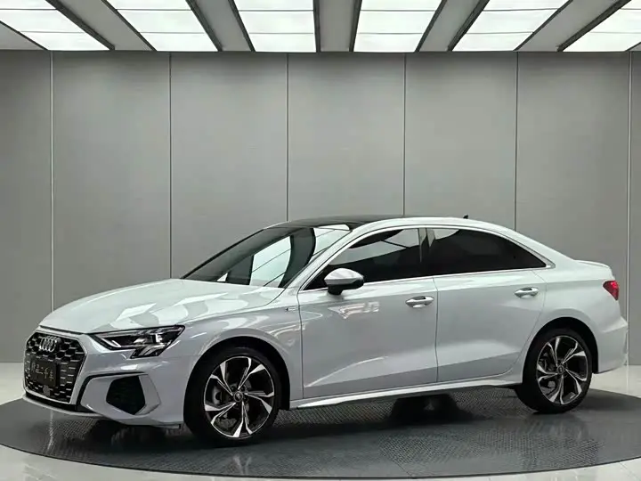Audi A3 2022, арт. CN-3067390 — фото 1