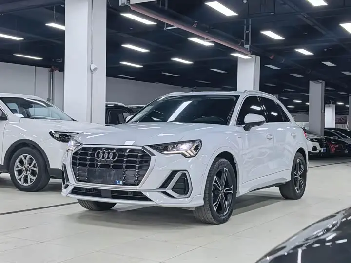 Audi Q3 2023, арт. CN-3068348 — фото 1