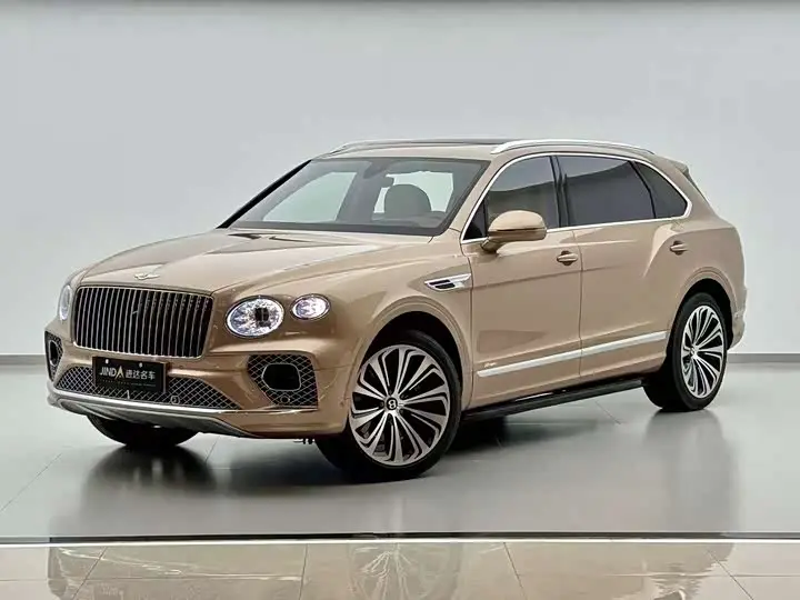 Bentley Bentayga 2023, арт. CN-3072162 — фото 1
