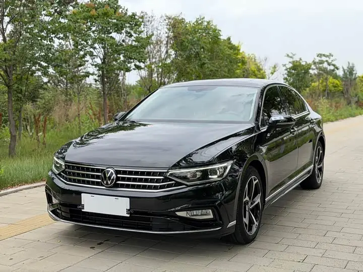 Volkswagen Magotan 2023, арт. CN-3074593 — фото 1