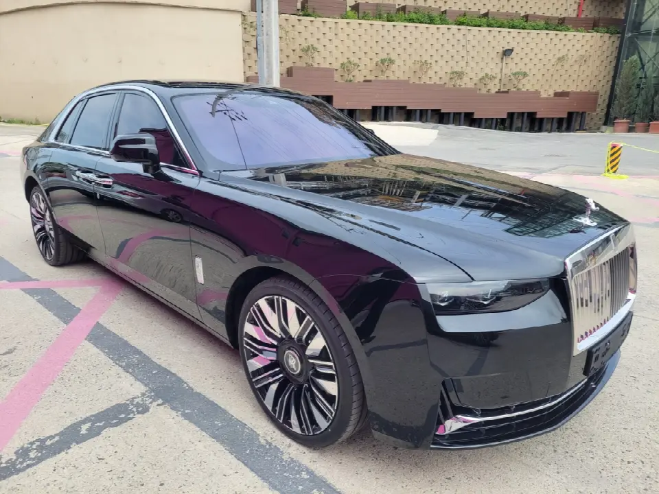 Rolls-Royce Ghost 2020, фото из объявления