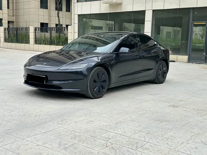 Tesla Model 3 2025, арт. CN-3078736 — фото 1