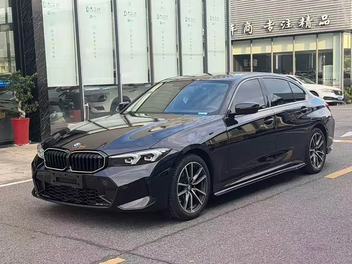 BMW 3 Series 2023, арт. CN-3079897 — фото 1