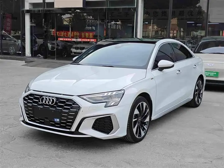 Audi A3 2024, арт. CN-3090441 — фото 1