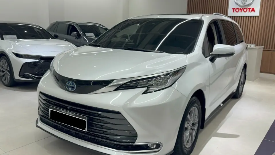 Toyota Sienna 2020, арт. KR-3092437 — фото 1