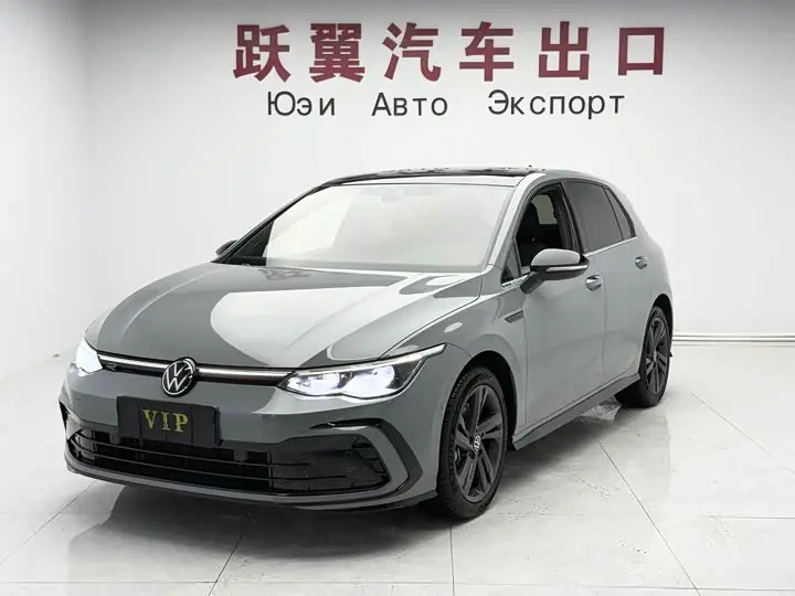 Volkswagen Golf 2023, арт. CN-3093940 — фото 1