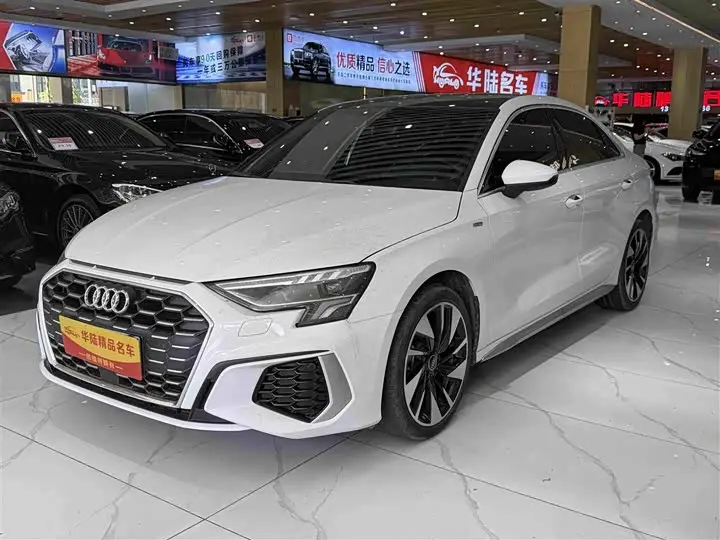 Audi A3 2023, арт. CN-3095996 — фото 1