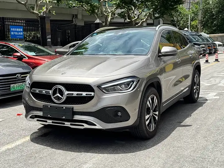Mercedes-Benz GLA-Class 2023, арт. CN-3096408 — фото 1