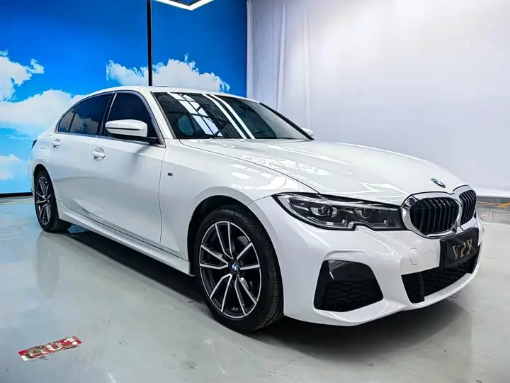 BMW 3 Series 2022, арт. CN-3096782 — фото 1