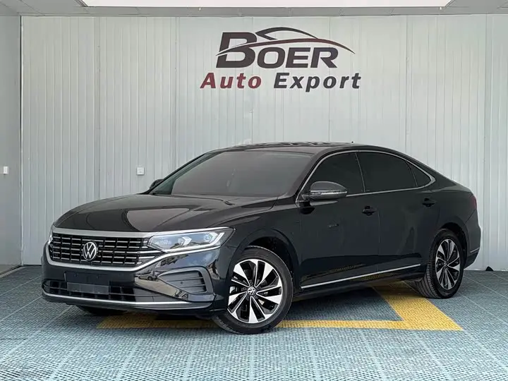 Volkswagen Passat 2024, арт. CN-3102364 — фото 1
