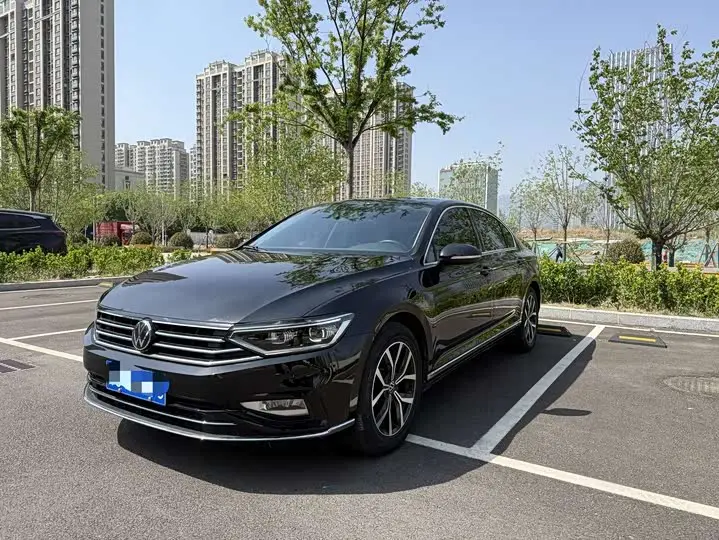 Volkswagen Magotan 2020, арт. CN-3103379 — фото 1