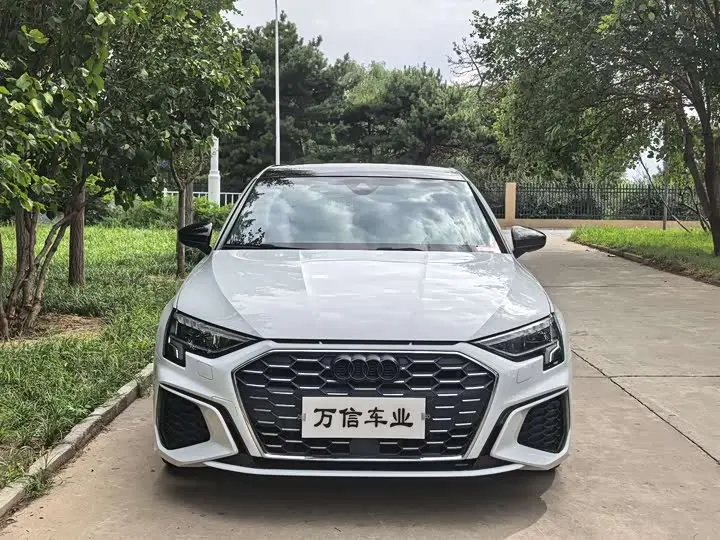 Audi A3 2023, арт. CN-3105083 — фото 1