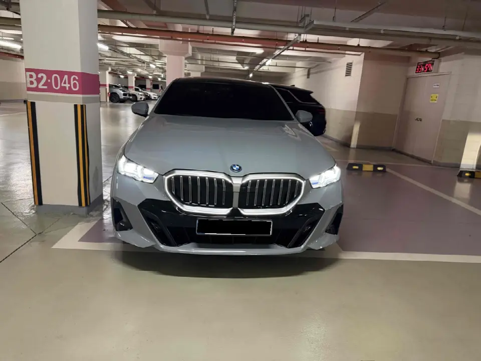 BMW 5 Series 2023, арт. KR-3105376 — фото 1