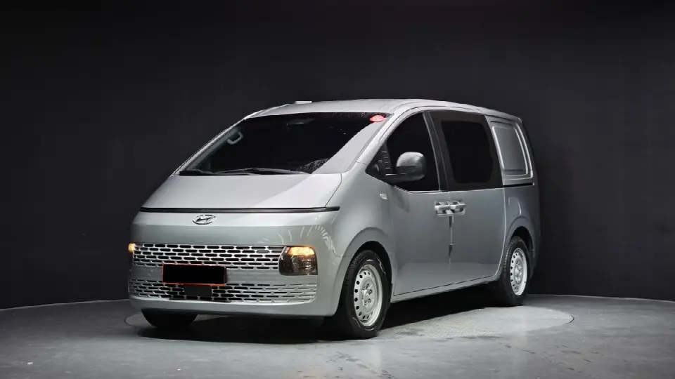 Hyundai Staria 2021, арт. KR-3105774 — фото 1