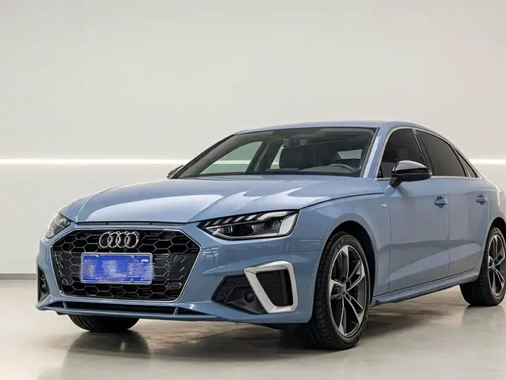 Audi A4L 2022, арт. CN-3106897 — фото 1