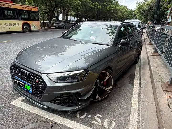 Audi RS 4 2021, арт. CN-3113157 — фото 1