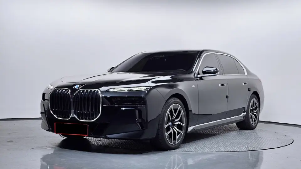 BMW 7 Series 2022, арт. KR-3115341 — фото 1