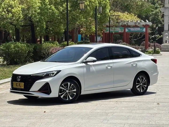 Changan Eado Plus 2023, арт. CN-3124359 — фото 1