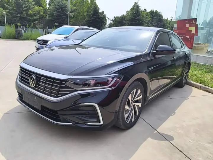Volkswagen Passat Hybrid 2022, арт. CN-3133573 — фото 1