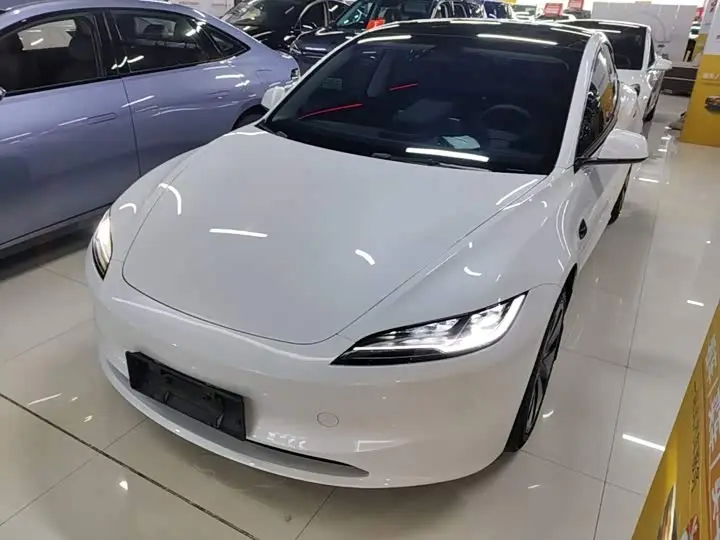 Tesla Model 3 2023, арт. CN-3133583 — фото 1
