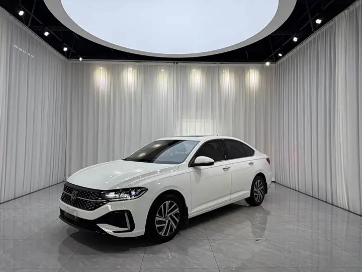 Volkswagen Lavida 2023, арт. CN-3136470 — фото 1
