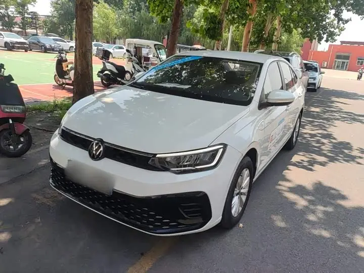 Volkswagen Lavida 2023, арт. CN-3137845 — фото 1