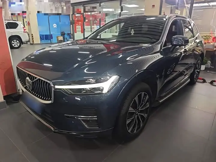 Volvo XC60 2023, арт. CN-3140558 — фото 1