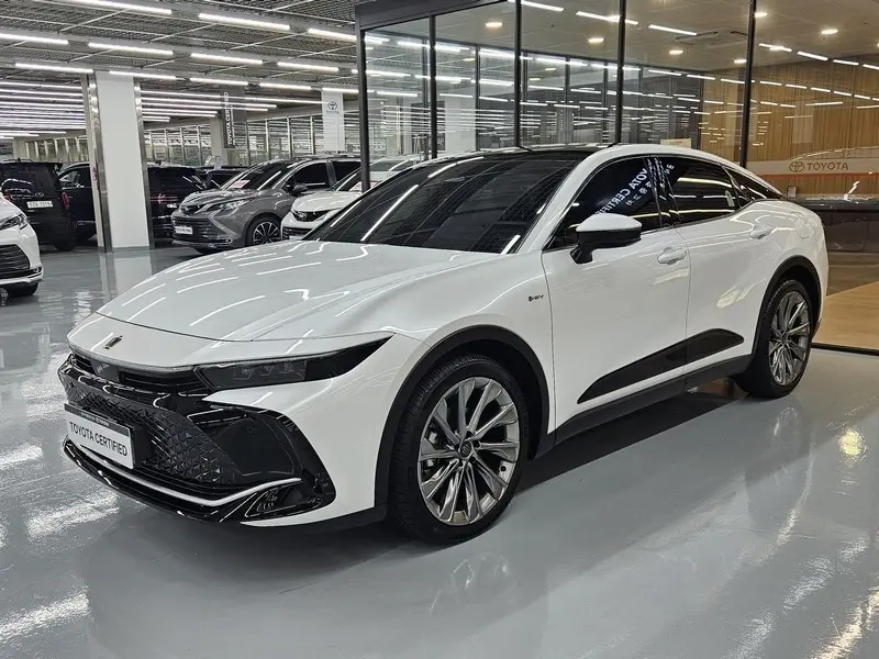Toyota Crown 2023, арт. KR-3143720 — фото 1