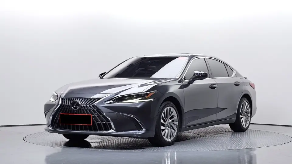Lexus ES 2018, арт. KR-3143897 — фото 1