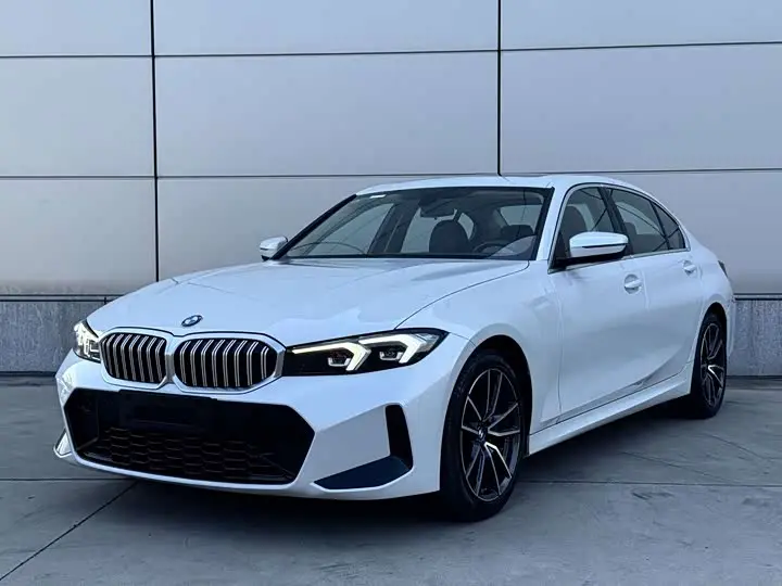 BMW 3 Series 2023, арт. CN-3153885 — фото 1