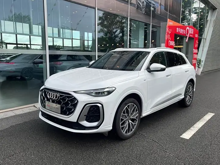 Audi Q5L 2026, арт. CN-3154264 — фото 1