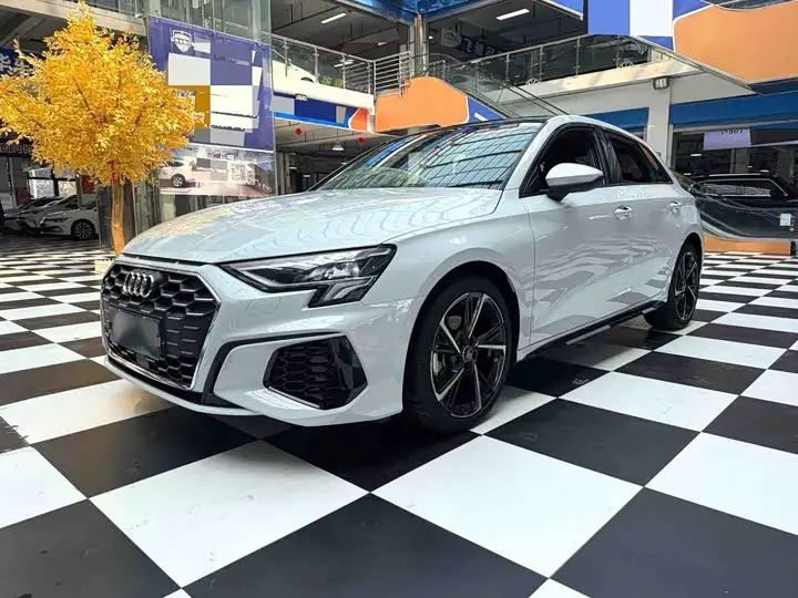 Audi A3 2023, арт. CN-3156146 — фото 1