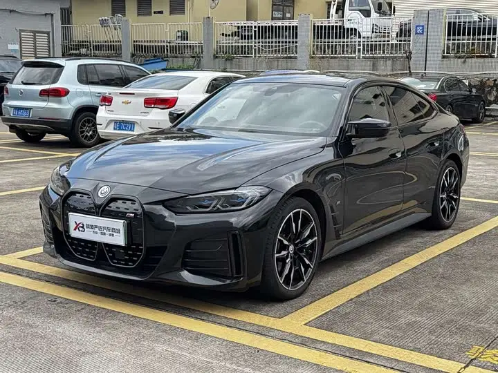 BMW i4 2022, арт. CN-3156223 — фото 1